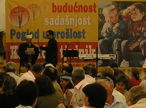 Delegacija IZ-e Žepče na otvorenju crkve u Žepču