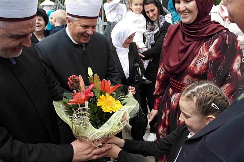 „Dragi naš Reisu-l-ulema, dobro nam došli u Žepče“!