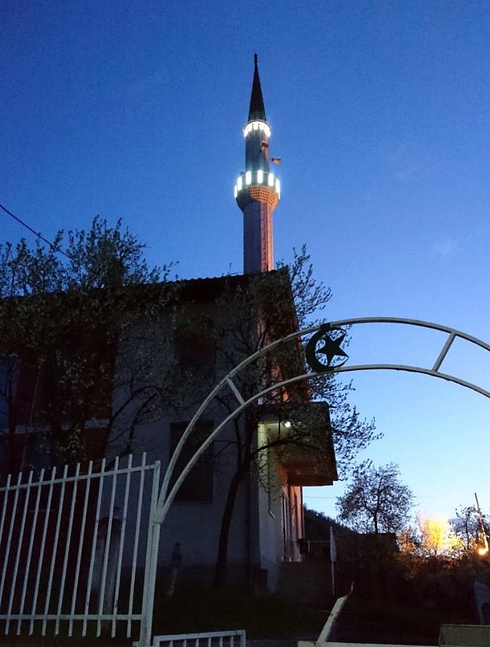 U noći Mi'radža 2018. godine – nova savremena rasvjeta na još jednoj žepačkoj džamiji