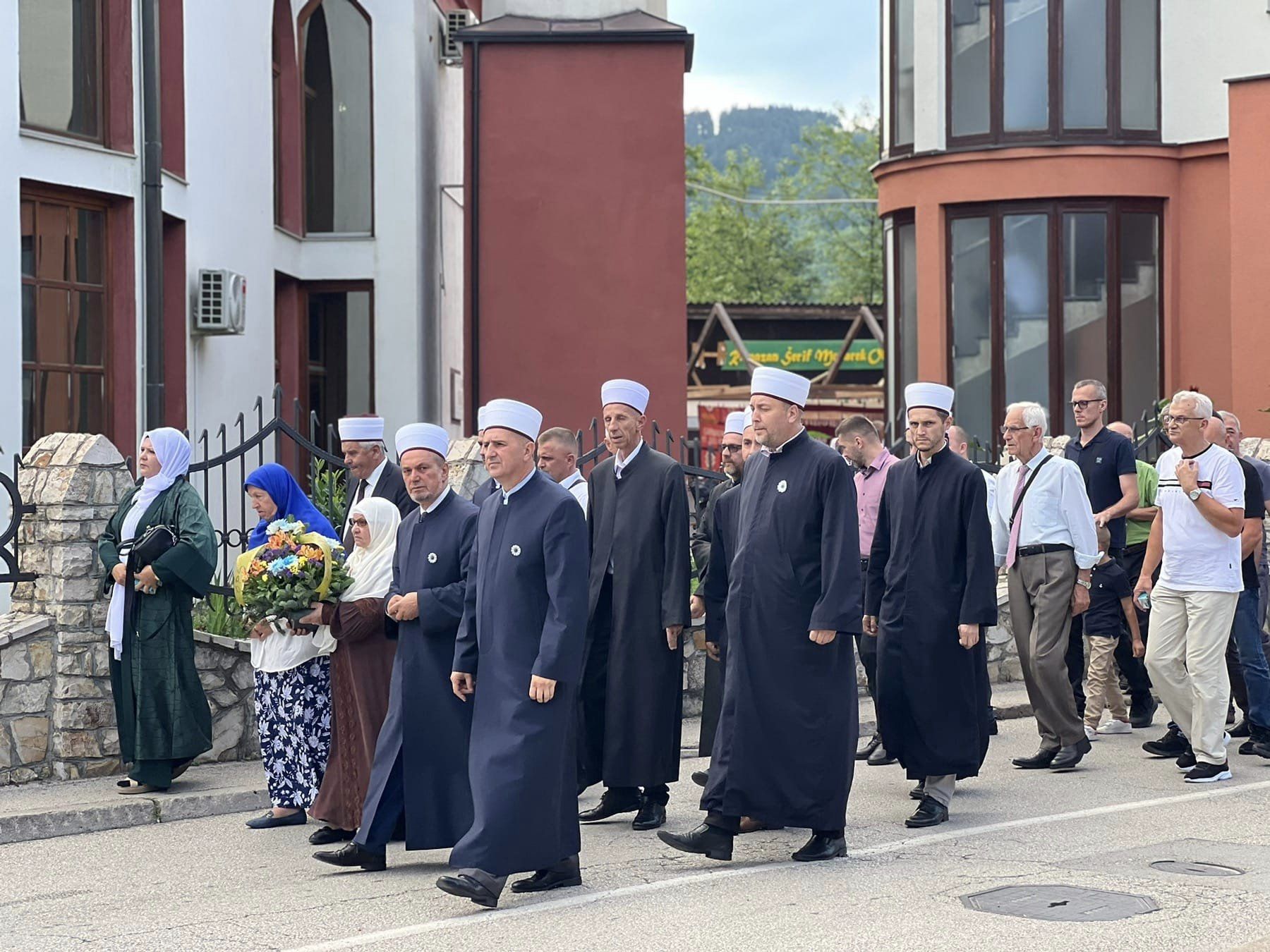 OBILJEŽENA TUŽNA GODIŠNJICA – 20 GODINA KOLEKTIVNE DŽENAZE ŠEHIDIMA ŽEPČA