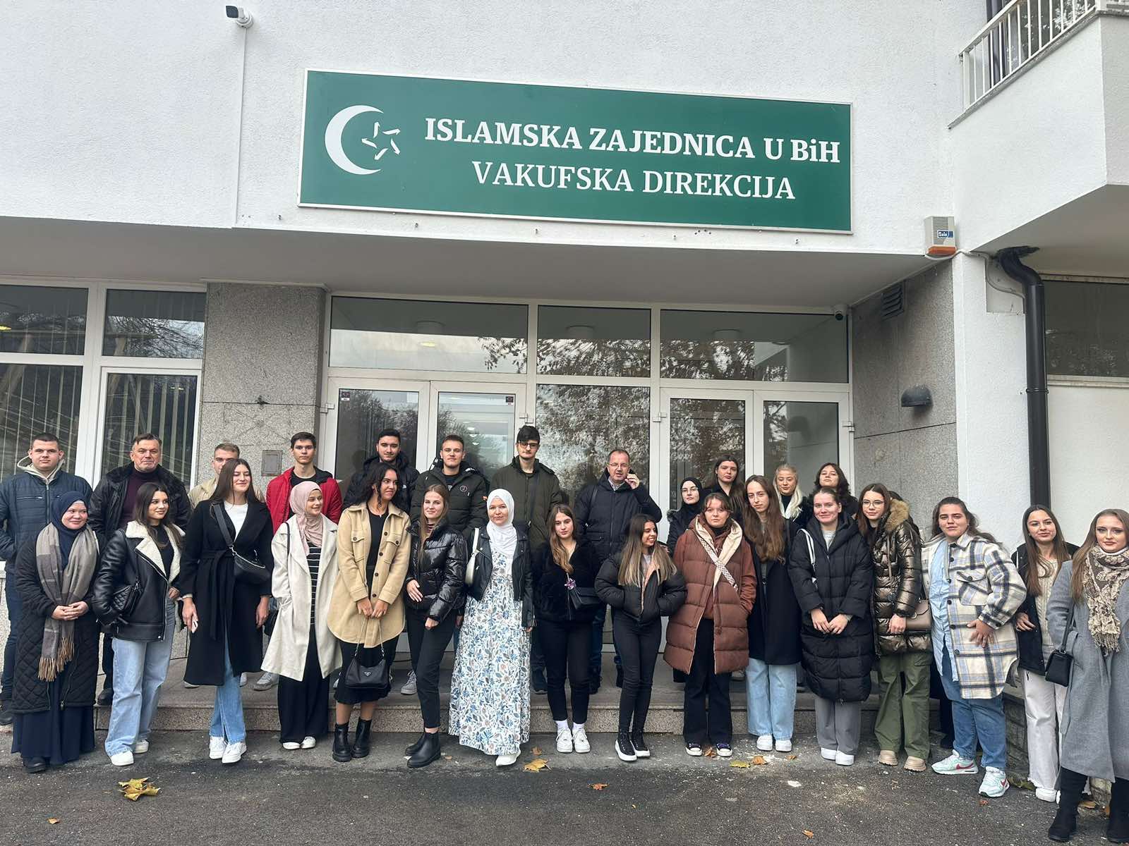 POSJETA VAKUFSKOJ DIREKCIJI I GHM BIBLIOTECI