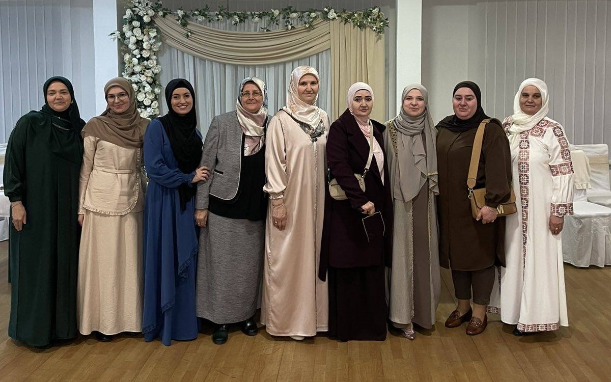 IFTAR I PREDAVANJE ZA ŽENE – AKTIVNOST ODJELA ZA BRAK I PORODICU MIZ ŽEPČE IFTAR I PREDAVANJE ZA ŽENE – AKTIVNOST ODJELA ZA BRAK I PORODICU MIZ ŽEPČE