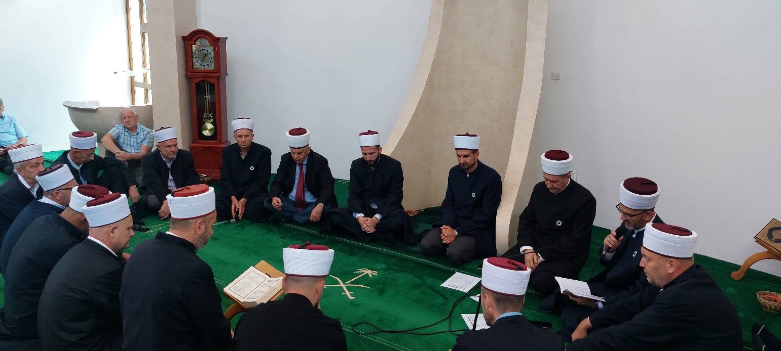 PROUČEN MEVLUD U POVODU NOVE 1448. HIDŽRETSKE GODINE PROUČEN MEVLUD U POVODU NOVE 1448. HIDŽRETSKE GODINE